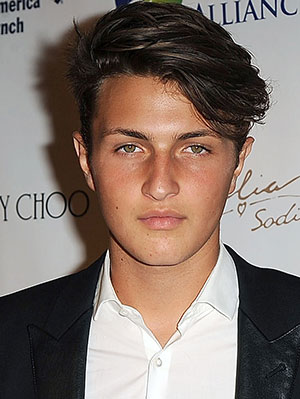 Anwar Hadid