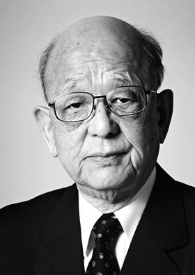 Akira Suzuki