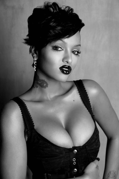 Lola Monroe