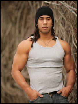 Lateef Crowder dos Santos