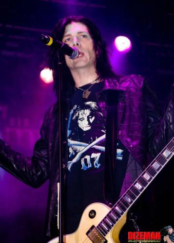 Todd Kerns