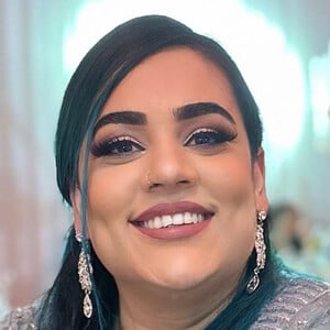 Aisha Paradis Du Henne