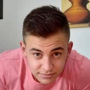 
Alex Cuesta
