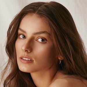 
Amelia Ferland
