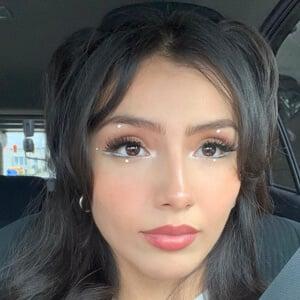 
Aylin Perez
