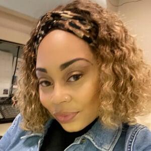 
Iyonna Bland
