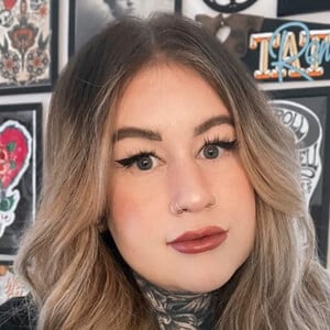 
Lauren Petrie
