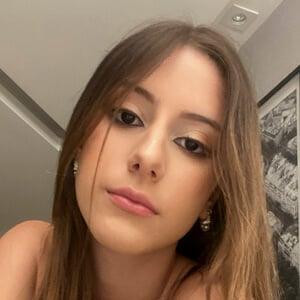 
Liz Macedo
