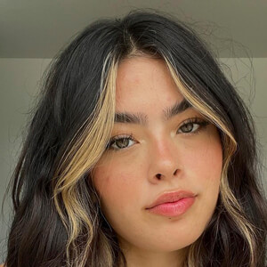 
Makena Vistine

