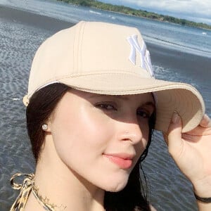 
Malory Sandoval
