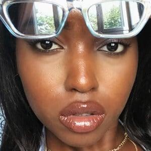 
Mimi Kolado
