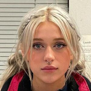 
Reilly Sanders
