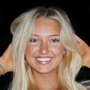 
Sydney Thomas
