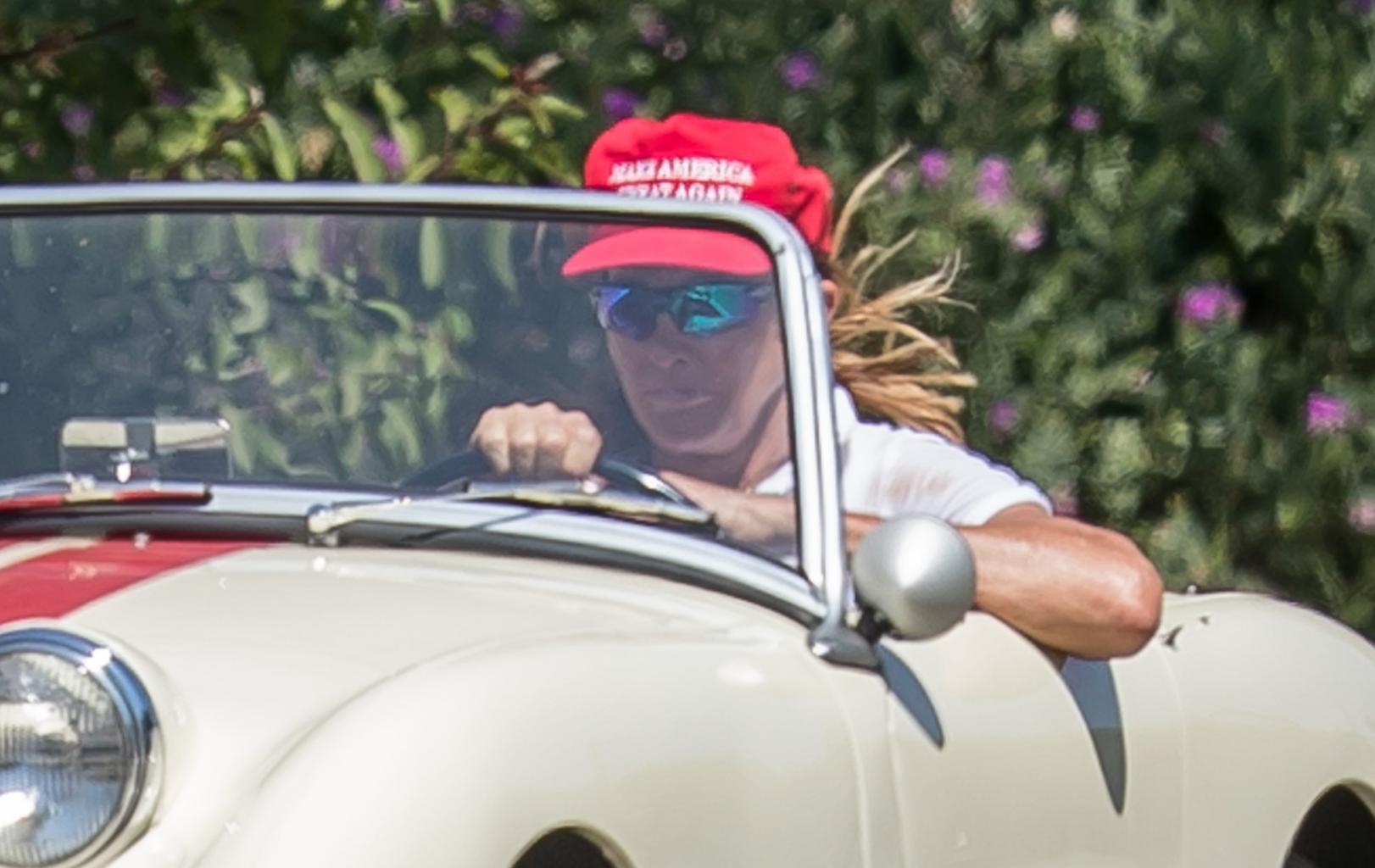 Caitlyn Jenner 'Made a Mistake' Wearing Maga Hat After Trump's Military Ban