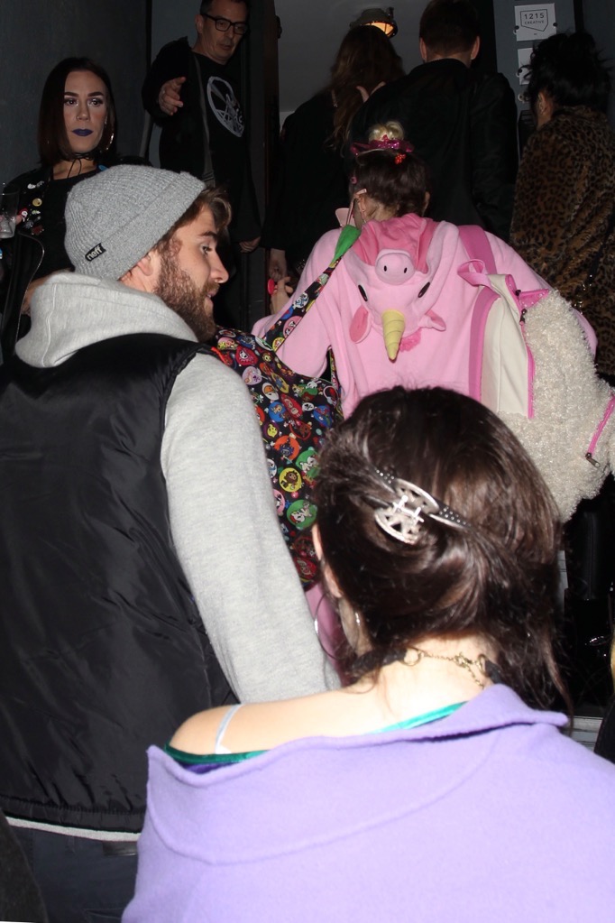 Miley Cyrus & Liam Hemsworth A Walking Rainbow, But Something\'s Missing (Photo Gallery)