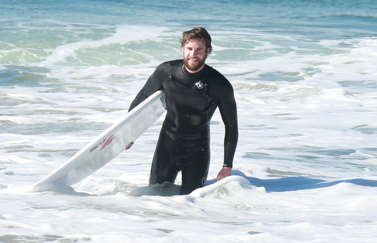 Liam Hemsworth in a Wetsuit Is All You Need to See Today