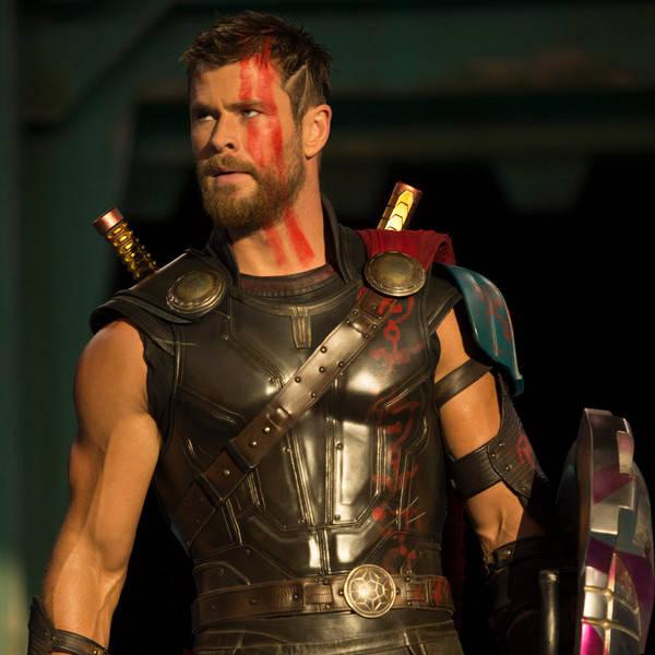 Chris Hemsworth Jokes His Muscles Are the Result of Special Effects: