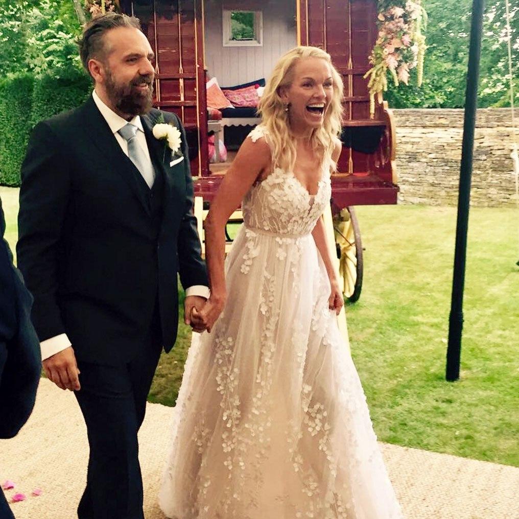 Rupert Murdoch's Daughter, Elisabeth Murdoch, Ties the Knot in a Gown Fit for a Fairytale Princess