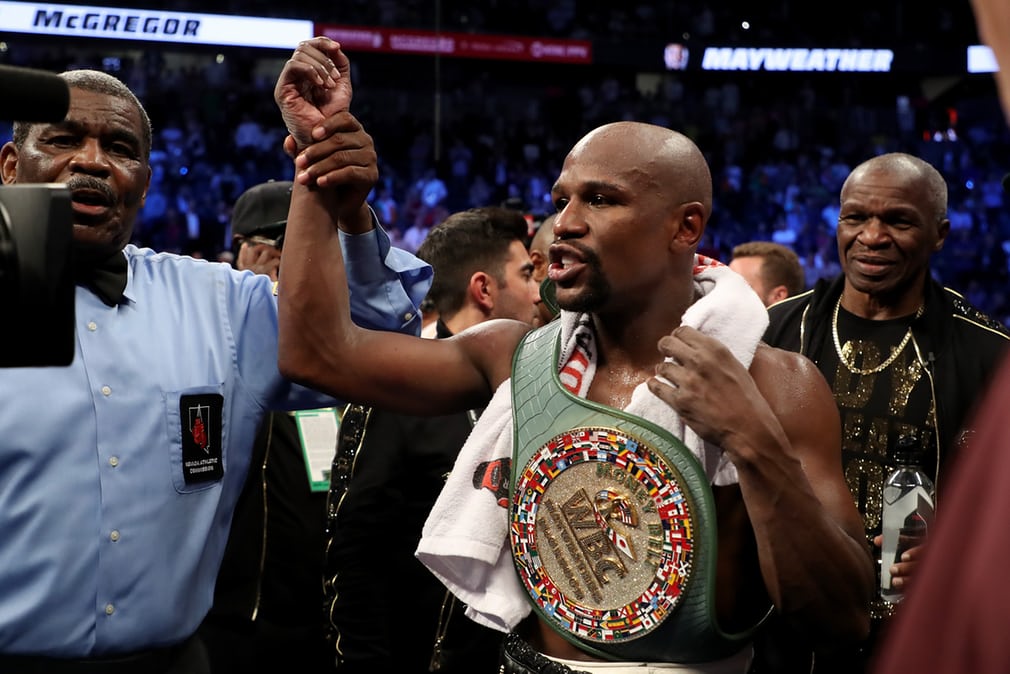 Floyd Mayweather beats Conor McGregor: how the fight unfolded in pictures Floyd Mayweather beats Conor McGregor: how the fight unfolded in pictures