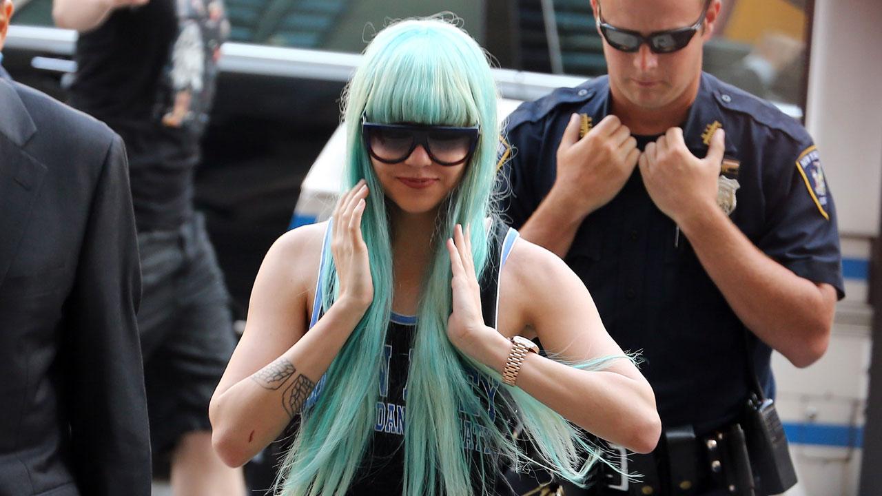Amanda Bynes Gives First Interview in 4 Years, Says She's Sober and Ready to Return to Acting