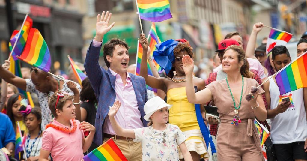Please stop sharing photos of Justin Trudeau at Pride, it's making the world jealous