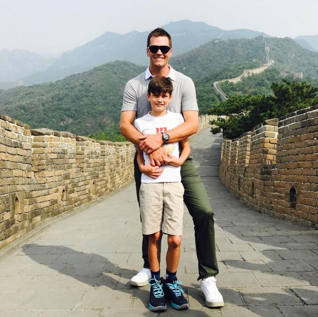 See All the Stars      '  Father       's Day Moments       '  from Golf to the Great    Wall