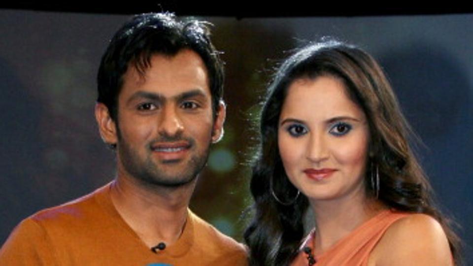 Sania Mirza hails Shoaib Malik's commitment towards cricket and country