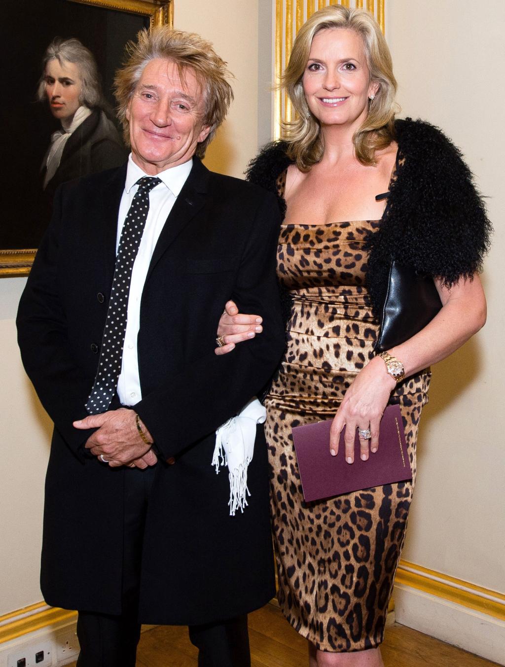 Rod Stewart and Penny Lancaster Renew Wedding Vows 10 Years After Tying the    Knot