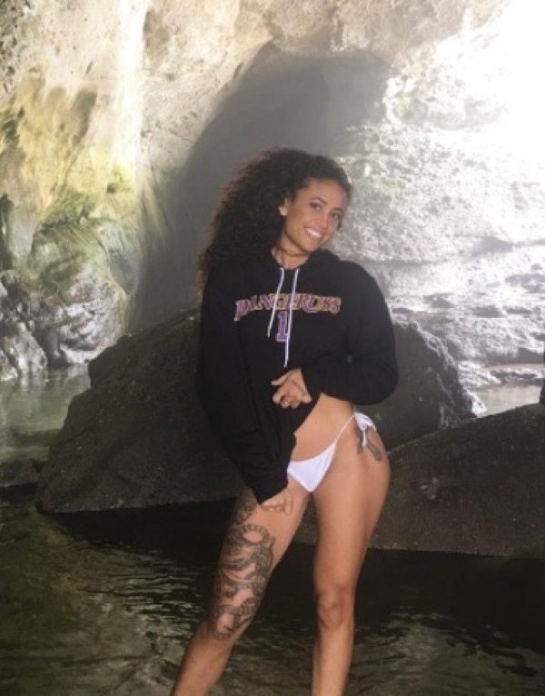 DAngelo Russell\'s New Lady Friend ... Is Insanely Hot (Photo Gallery)