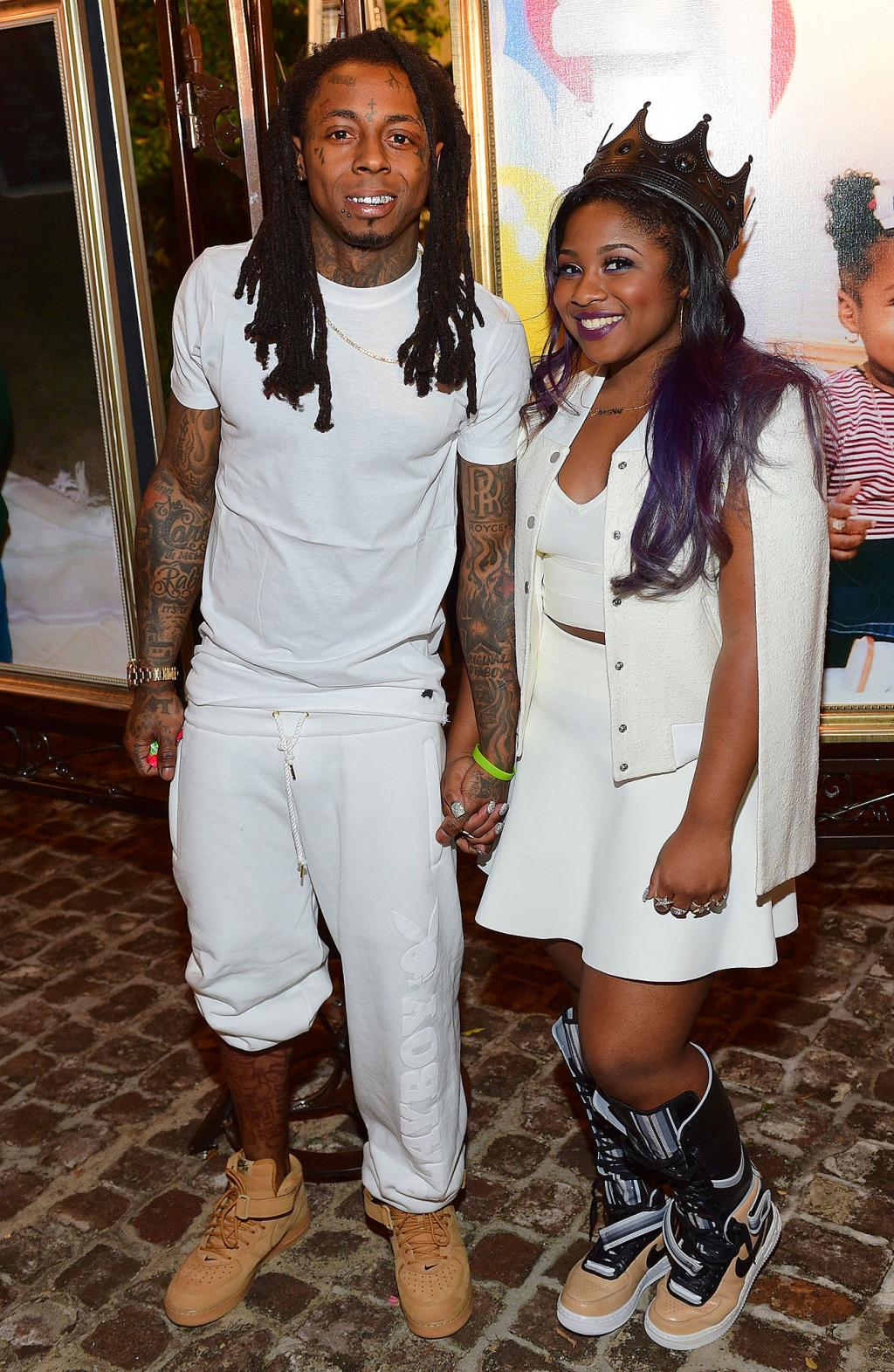 Lil Wayne Is        Doing Fine      '  After Seizure Reports, Daughter Says:        Don       't Believe Everything You    Hear        