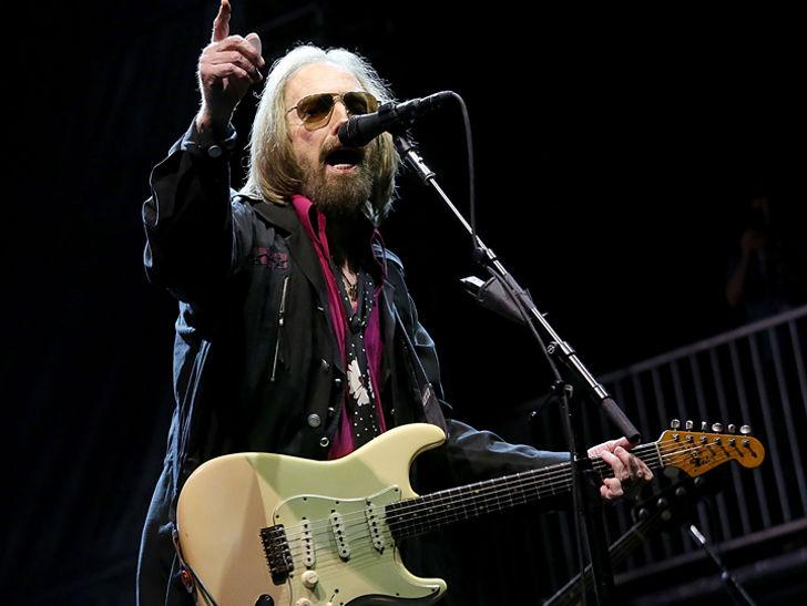 Tom Petty Death, Celebs and Musicians Remember a Rock Legend