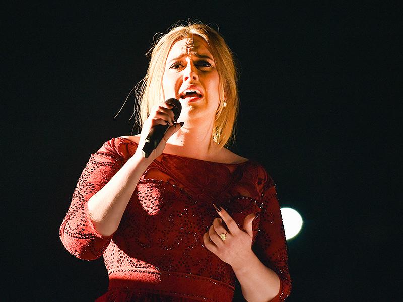 Adele Blames 'Piano Mics' For Grammys Audio Issues - Says Sh