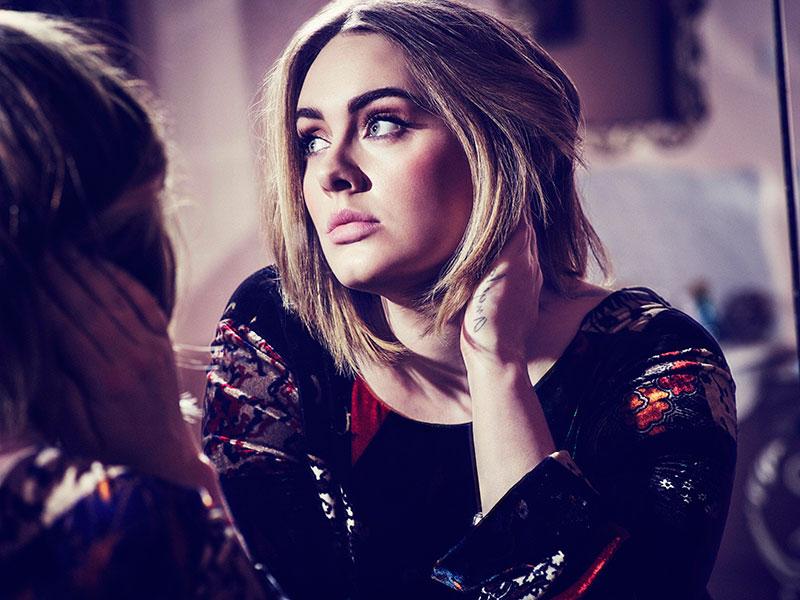 Adele Named Top Artist at the 2016 Billboard Music Awards