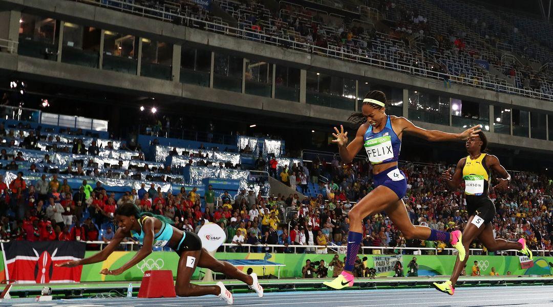 Allyson Felix lost a gold medal to Shaunae Miller because of a dive. It  's legal.