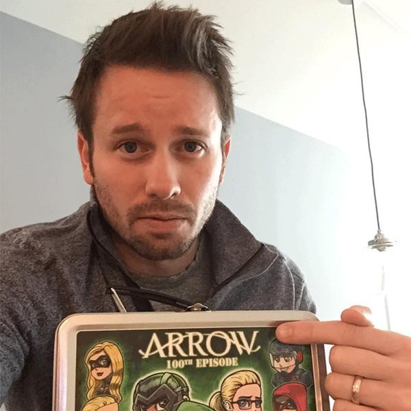 Arrow's Tyler Ritter Will Restore Your Faith in Good Neighbors After His Wedding Ring Goes Missing