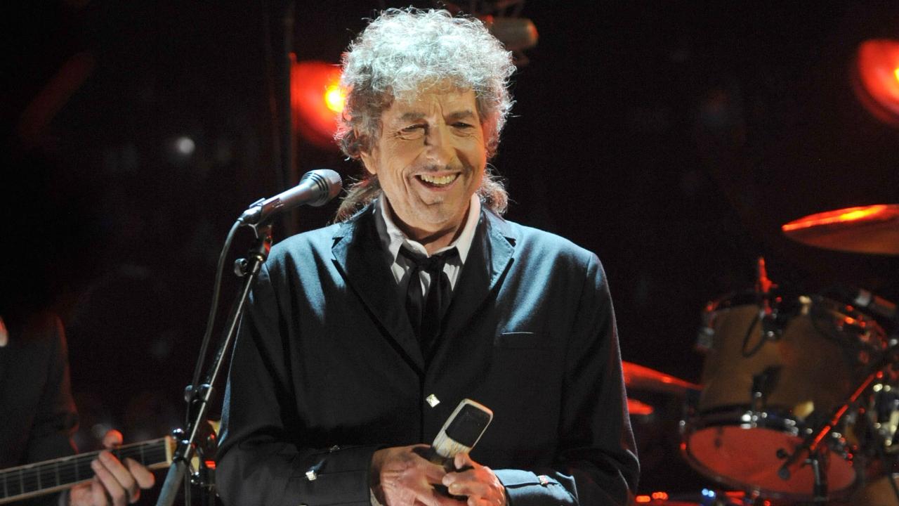 Bob Dylan Finally Speaks Out About His Nobel Peace Prize Honor