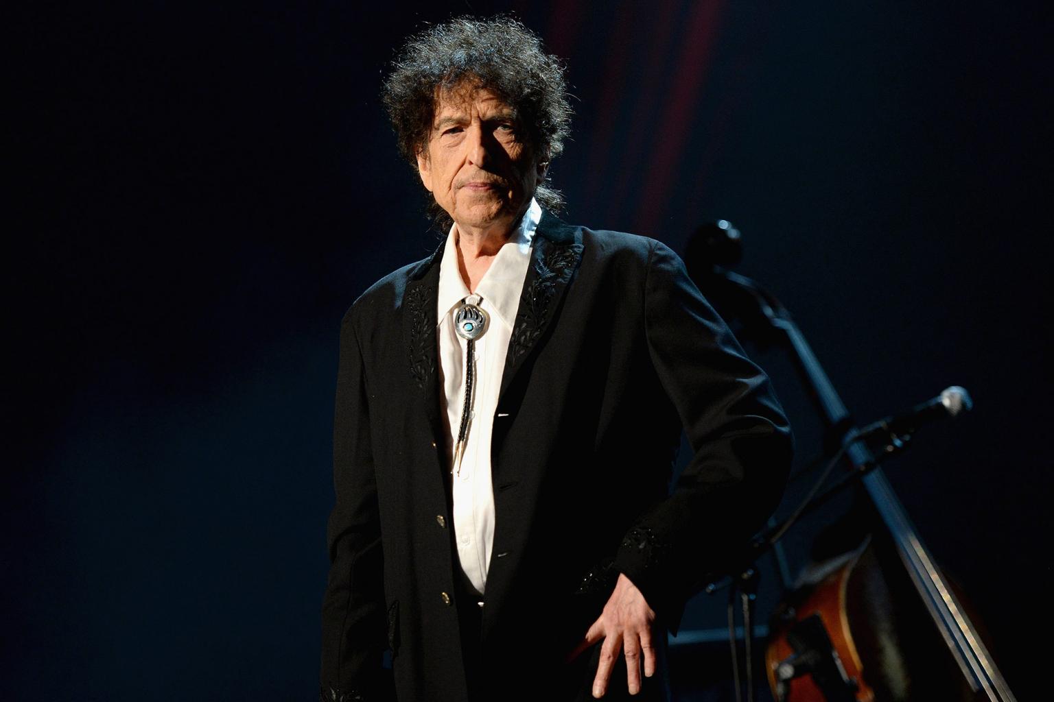 Bob Dylan Says He Is â€˜Beyond Wordsâ€™ While Accepting Nobel Peace Prize for Literature in Penned Speech