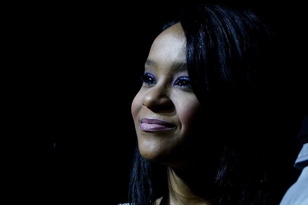 Bobbi Kristina Brown  's Aunt Says She Was    Doing Fine '  Before