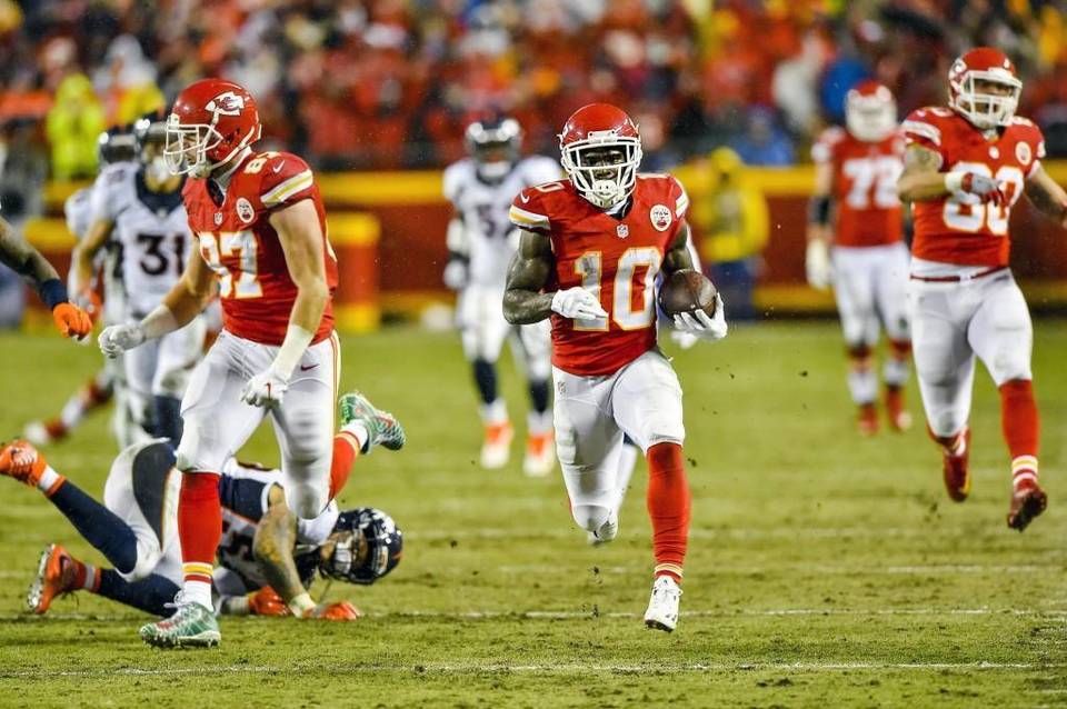 Another game, another huge play for the Chiefs' Tyreek Hill