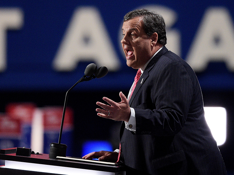 Chris Christie Whips Gop Convention Into Anti-Clinton Frenzy of Shouts: 'Guilty! Lock Her Up!'