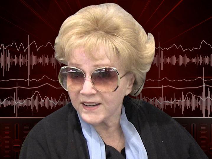 Debbie Reynolds Rushed to Hospital for Possible Stroke