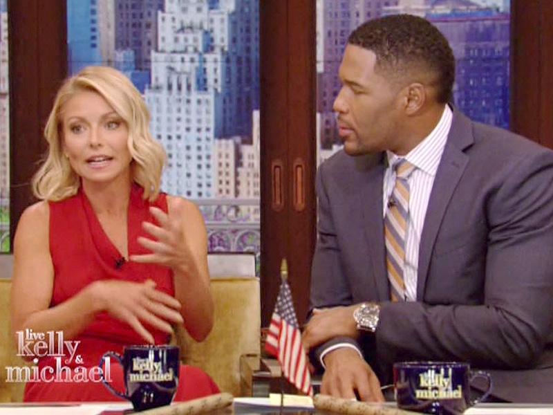 Defiant Kelly Ripa Gets Standing Ovation as She Returns to Live! After Michael Strahan Drama: 'Our Long National Nightmare Is Over'