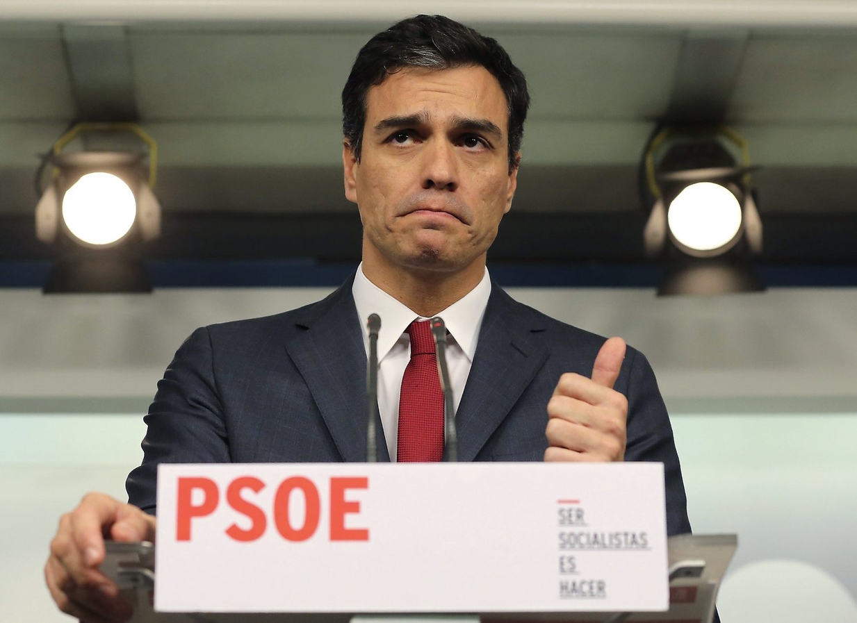 Pedro S    nchez Elected New PSOE Leader in Spain