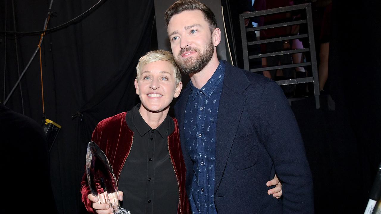 Ellen DeGeneres Honored With Record-Shattering 20th Prize at 2017 People's Choice Awards