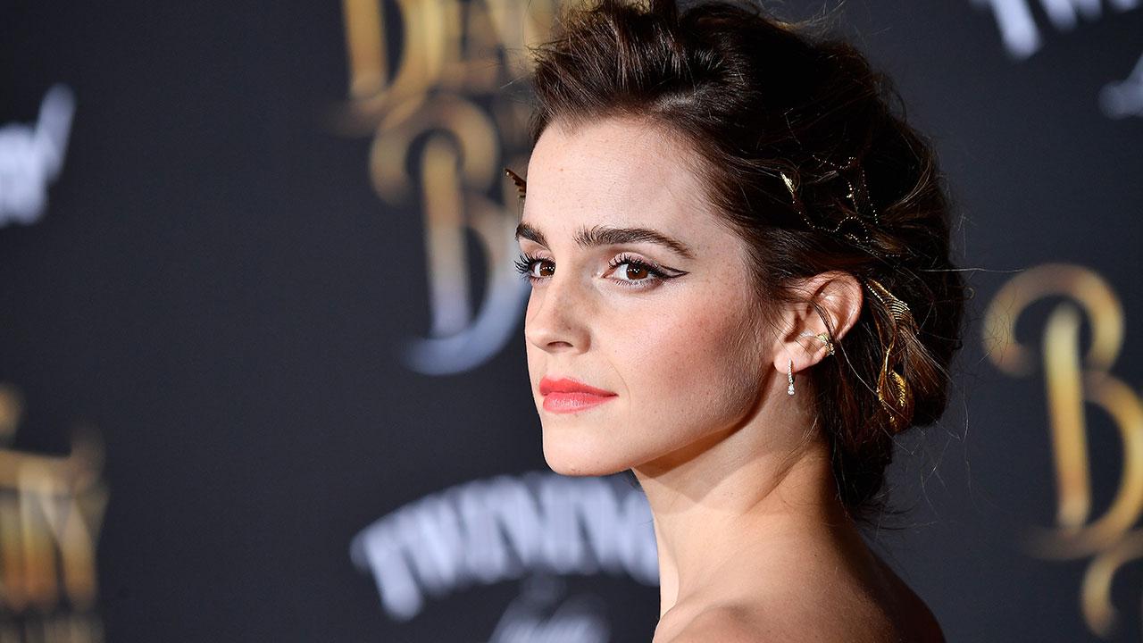 Emma Watson Reveals Which Celeb Had Her Starstruck at the 'Beauty and the Beast' Premiere