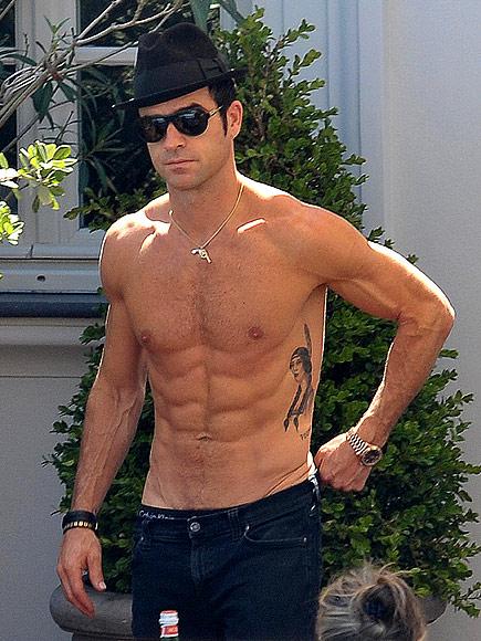 Even Jennifer Aniston Says Justin Theroux's Ripped Body Is '