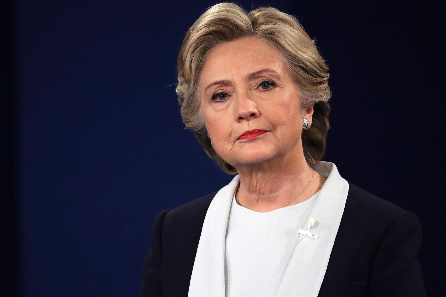 FBI       's October Surprise Not (Yet) a Bombshell with Voters: Hillary Clinton Still Leads in Latest Poll