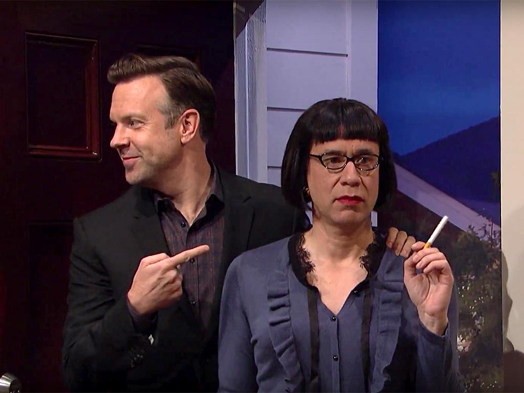 Fred Armisen Plays Jason Sudeikis' Freaky New Girlfriend in SNL Finale, Almost Causing Cast Member Aidy Bryant to Burst into Laughter