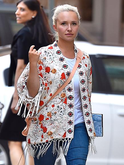 Hayden Panettiere Out and About in NYC After Receiving Treatment for Post-Partum Depression