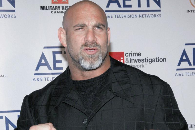 Goldberg Returns to WWE Raw, Stares Down Brock Lesnar, Undertaker